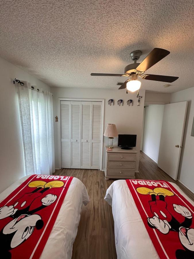 Private Pool With A Beautiful View Overlooking The Lake! Near Disney - Universal Kissimmee Exterior foto
