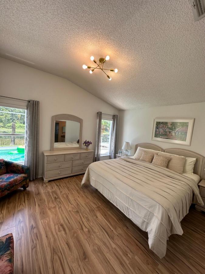 Private Pool With A Beautiful View Overlooking The Lake! Near Disney - Universal Kissimmee Exterior foto