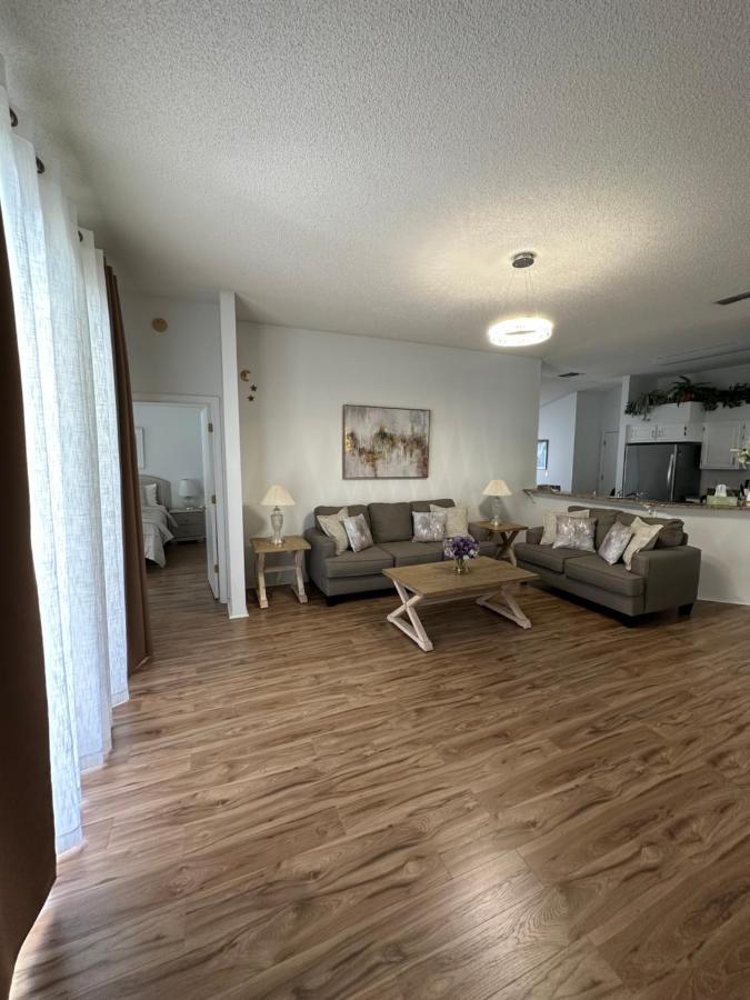 Private Pool With A Beautiful View Overlooking The Lake! Near Disney - Universal Kissimmee Exterior foto